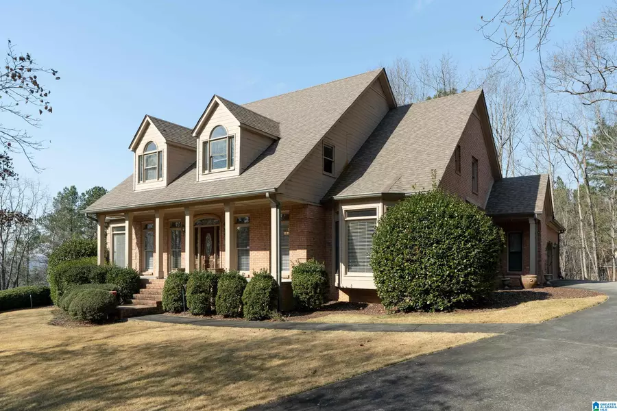 140 KINGS CREST LANE, Pelham, AL 35124