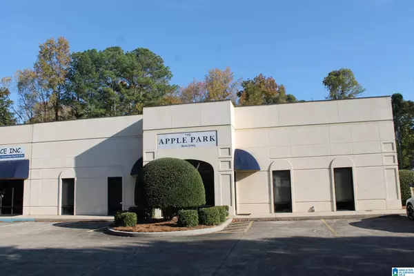 5588 APPLE PARK DRIVE, Birmingham, AL 35235