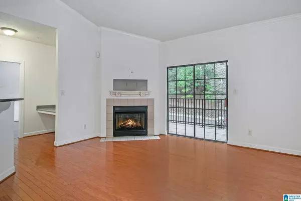 Hoover, AL 35244,319 STERLING OAKS DRIVE #319