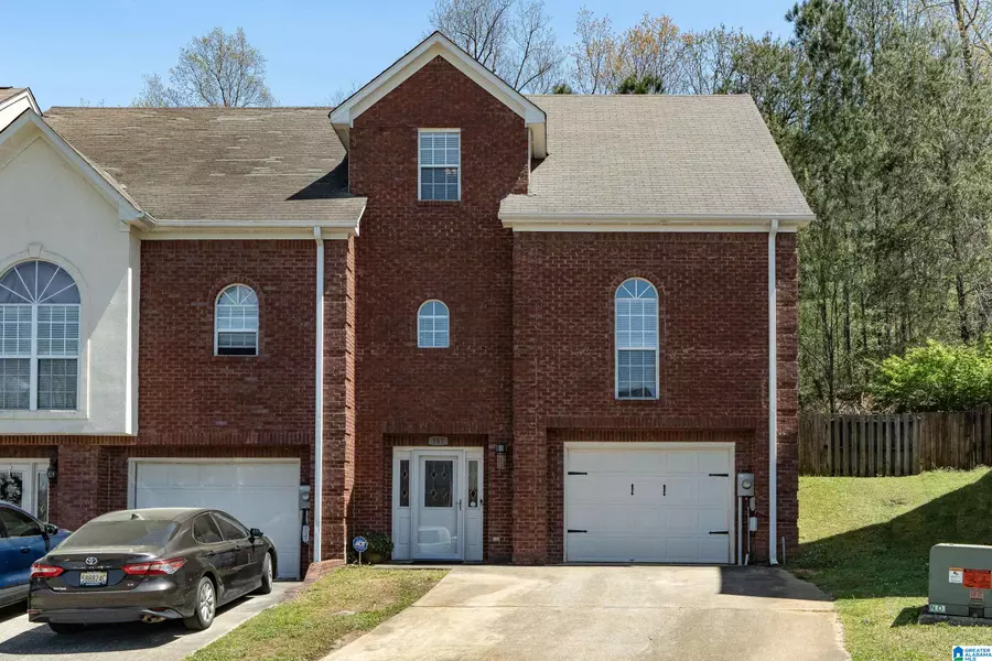 145 SOMMERSBY CIRCLE, Pelham, AL 35124