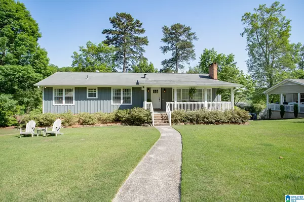 Vestavia Hills, AL 35216,1785 SHADES VIEW LANE