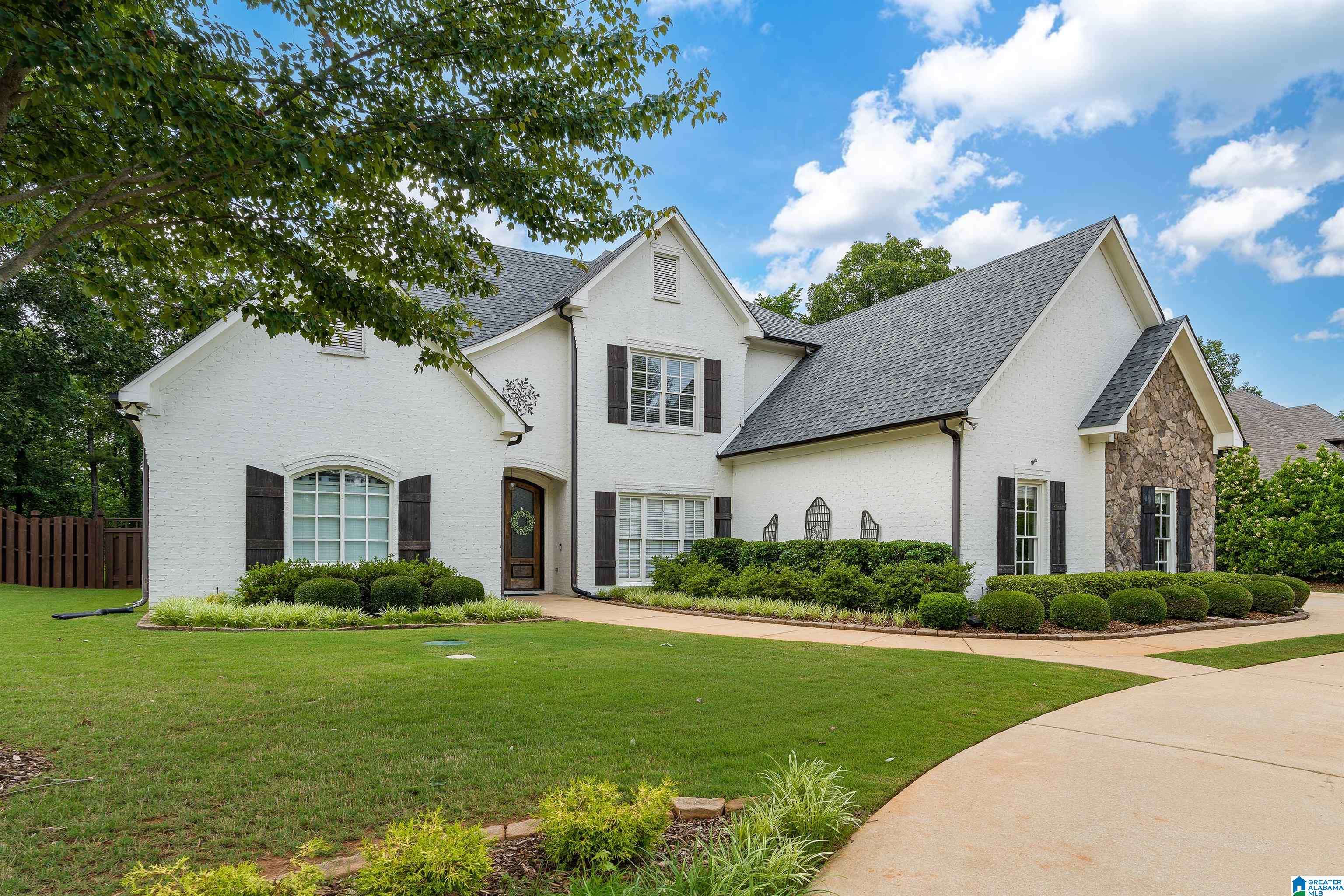Trussville, AL 35173,2115 LAKEVIEW TRACE
