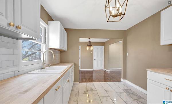 2413 2ND STREET, Center Point, AL 35215