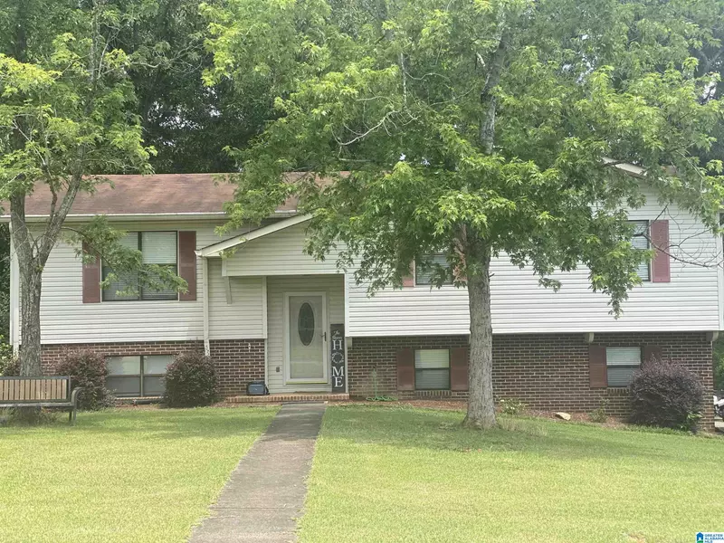 2030 CANTERBURY SQUARE, Anniston, AL 36207