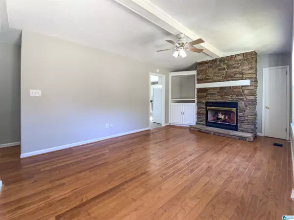 Mount Olive, AL 35117,1083 PEBBLE LANE