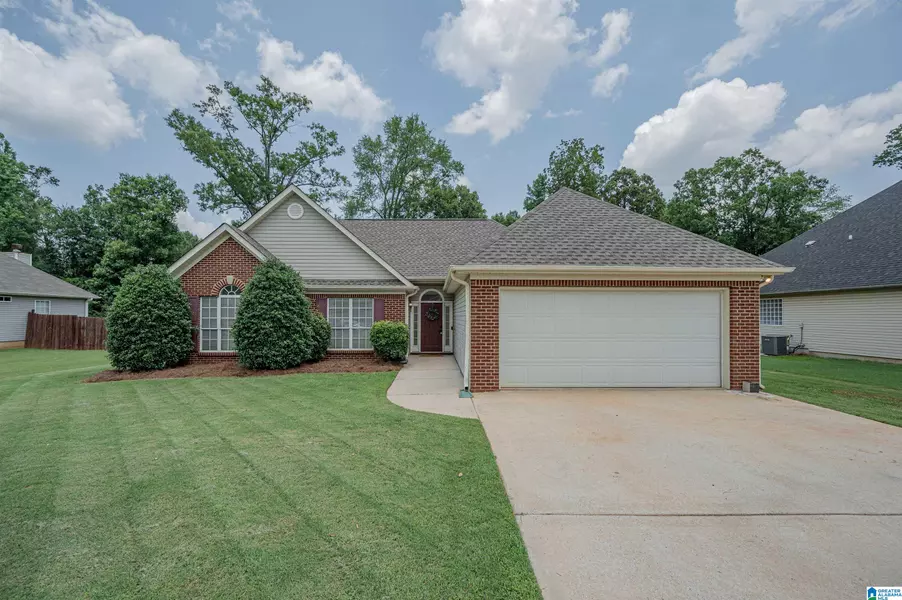 211 SILVER CREEK PARKWAY, Alabaster, AL 35007