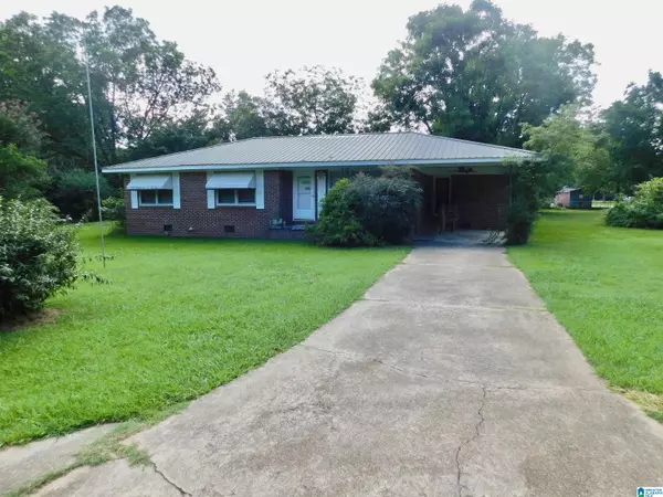 501 MAUMEE BOULEVARD, Weaver, AL 36277