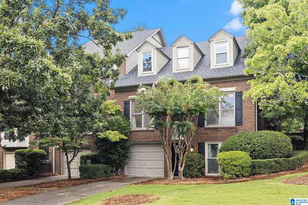 201 MEADOW CROFT CIRCLE, Birmingham, AL 35242