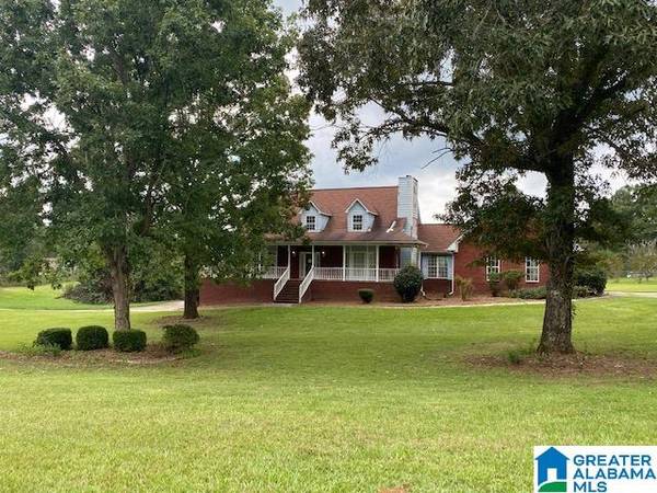 6645 RED LEAF LANE, Hueytown, AL 35023