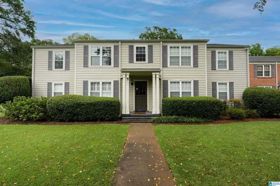 209 FOX HALL ROAD #C, Mountain Brook, AL 35213