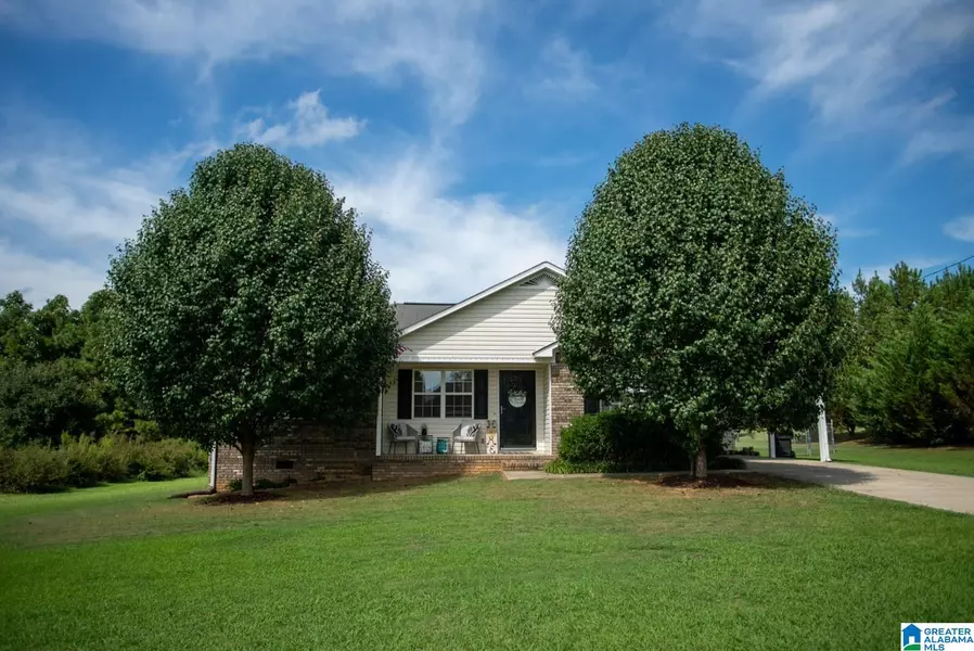 555 BAILEY ROAD, Weaver, AL 36277