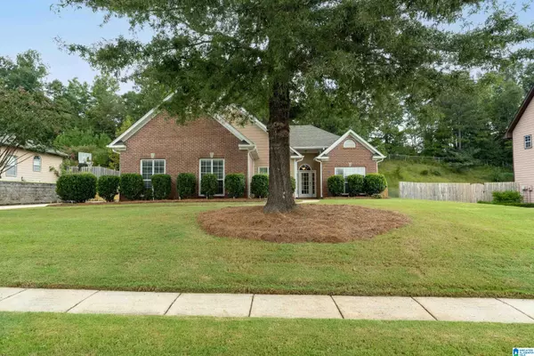 Trussville, AL 35173,266 DAWNS WAY