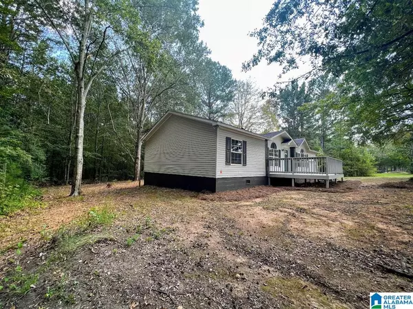 Munford, AL 36268,105 DEERWOOD DRIVE