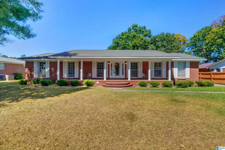 102 ELWYN AVENUE, Clanton, AL 35045