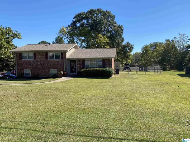 45 CAMBRIDGE ROAD, Hueytown, AL 35023