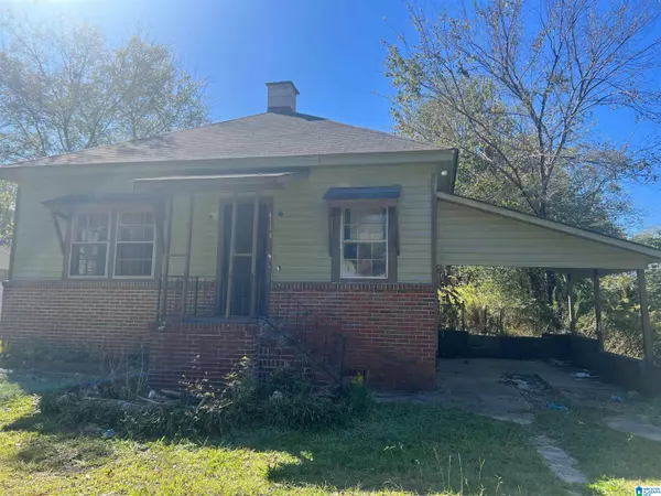 411 6TH STREET, Docena, AL 35060