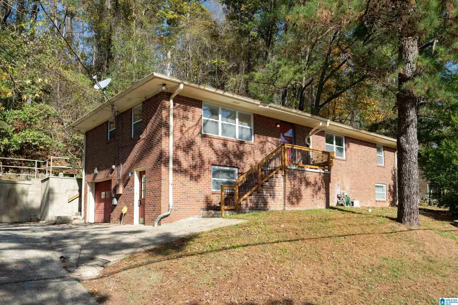 3614 BLUE LAKE DRIVE, Vestavia Hills, AL 35243