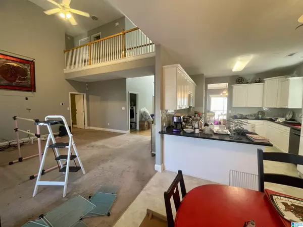 Helena, AL 35080,2233 OLD CAHABA PLACE