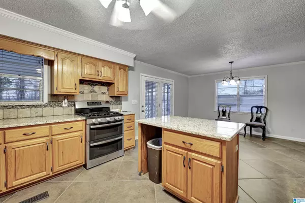 Trussville, AL 35173,4896 HOUSER DRIVE