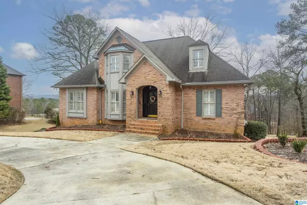 Birmingham, AL 35244,468 HEATHERWOOD DRIVE