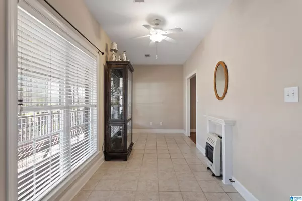 Snead, AL 35952,60 LINDSEY LANE