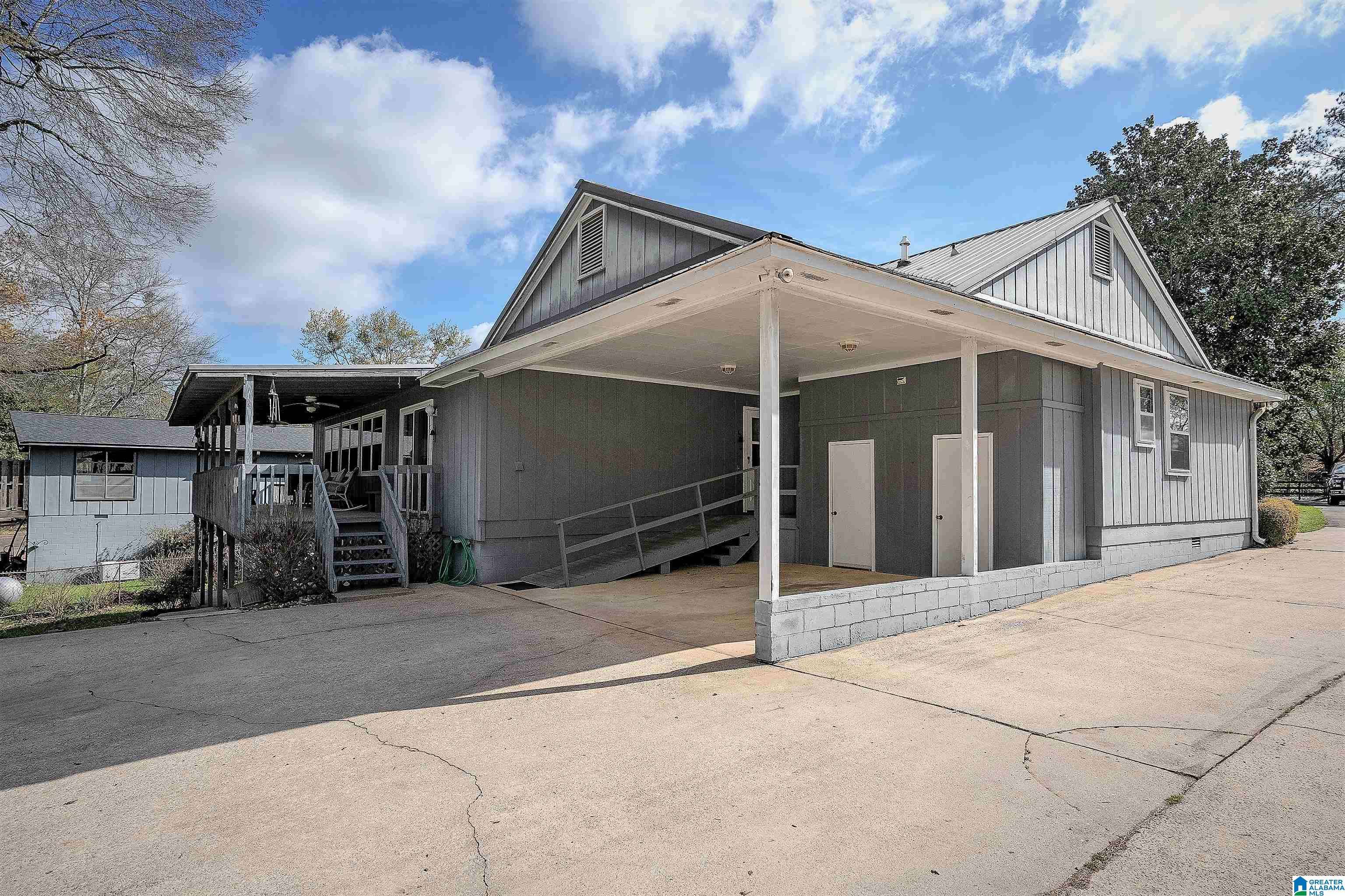 Cropwell, AL 35054,107 TREASURE ISLAND LANE