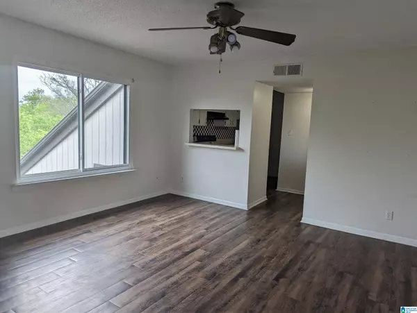 Birmingham, AL 35205,3350 ALTAMONT ROAD #B6