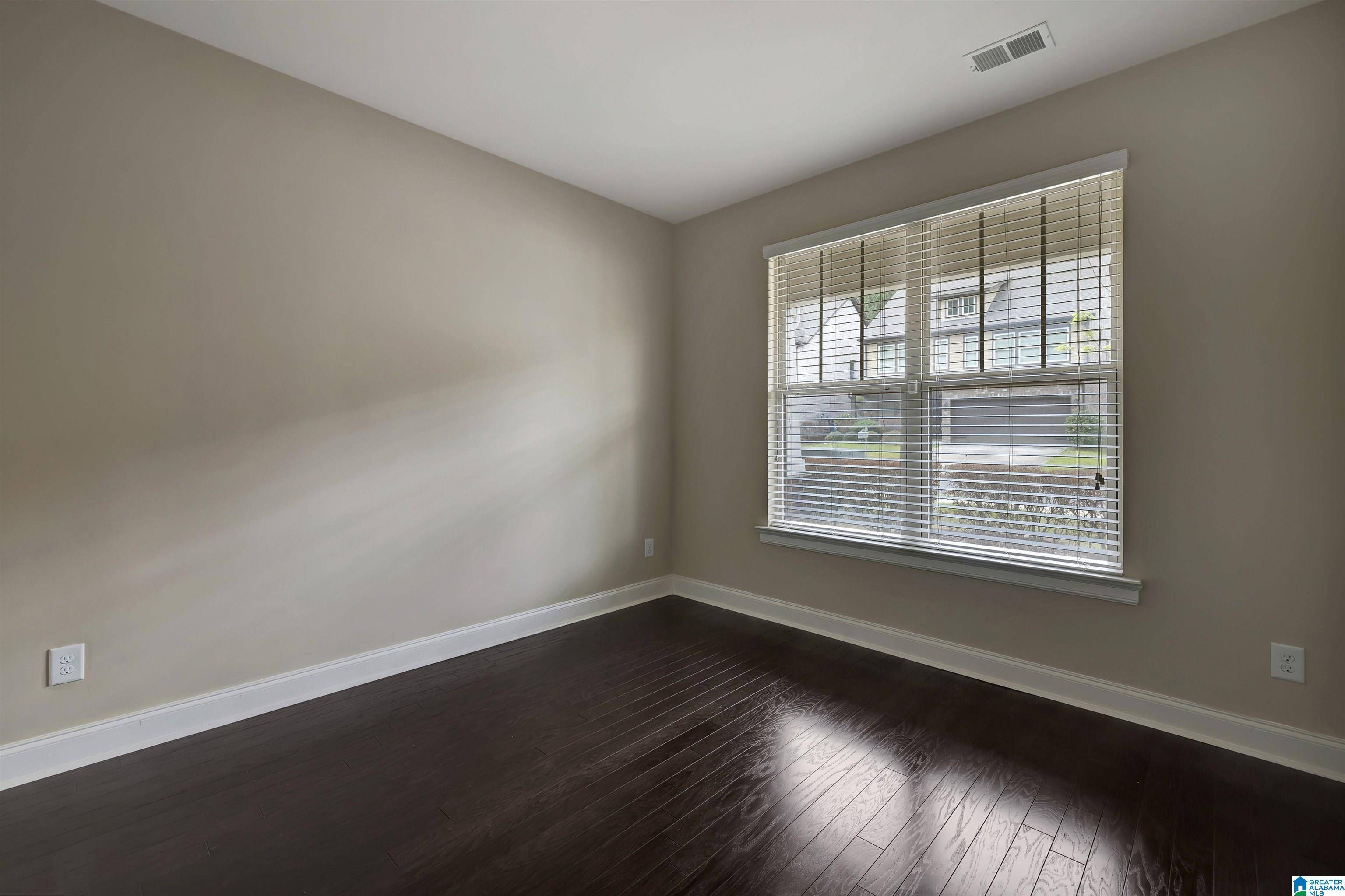 Hoover, AL 35244,5460 PARK SIDE CIRCLE