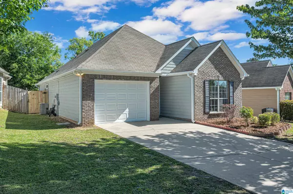 Calera, AL 35040,114 MAYFAIR LANE