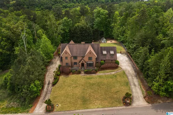 Mountain Brook, AL 35223,4005 ROCK CREEK WAY