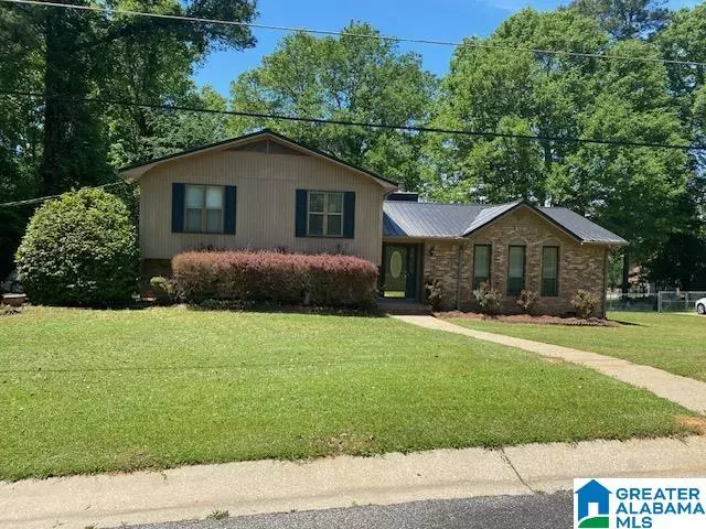 1004 4TH AVENUE, Pleasant Grove, AL 35127