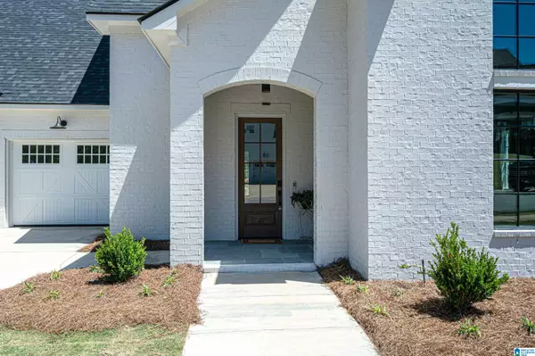 Vestavia Hills, AL 35216,3316 SOUTHBEND CIRCLE