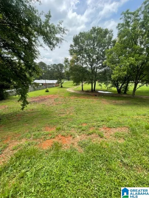 Talladega, AL 35160,924 BRECON ACCESS ROAD