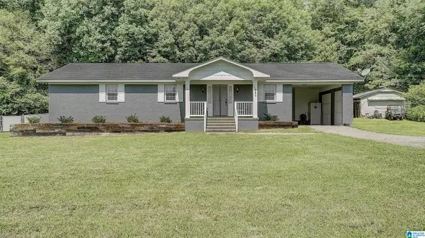 225 B E LANE, Talladega, AL 35160