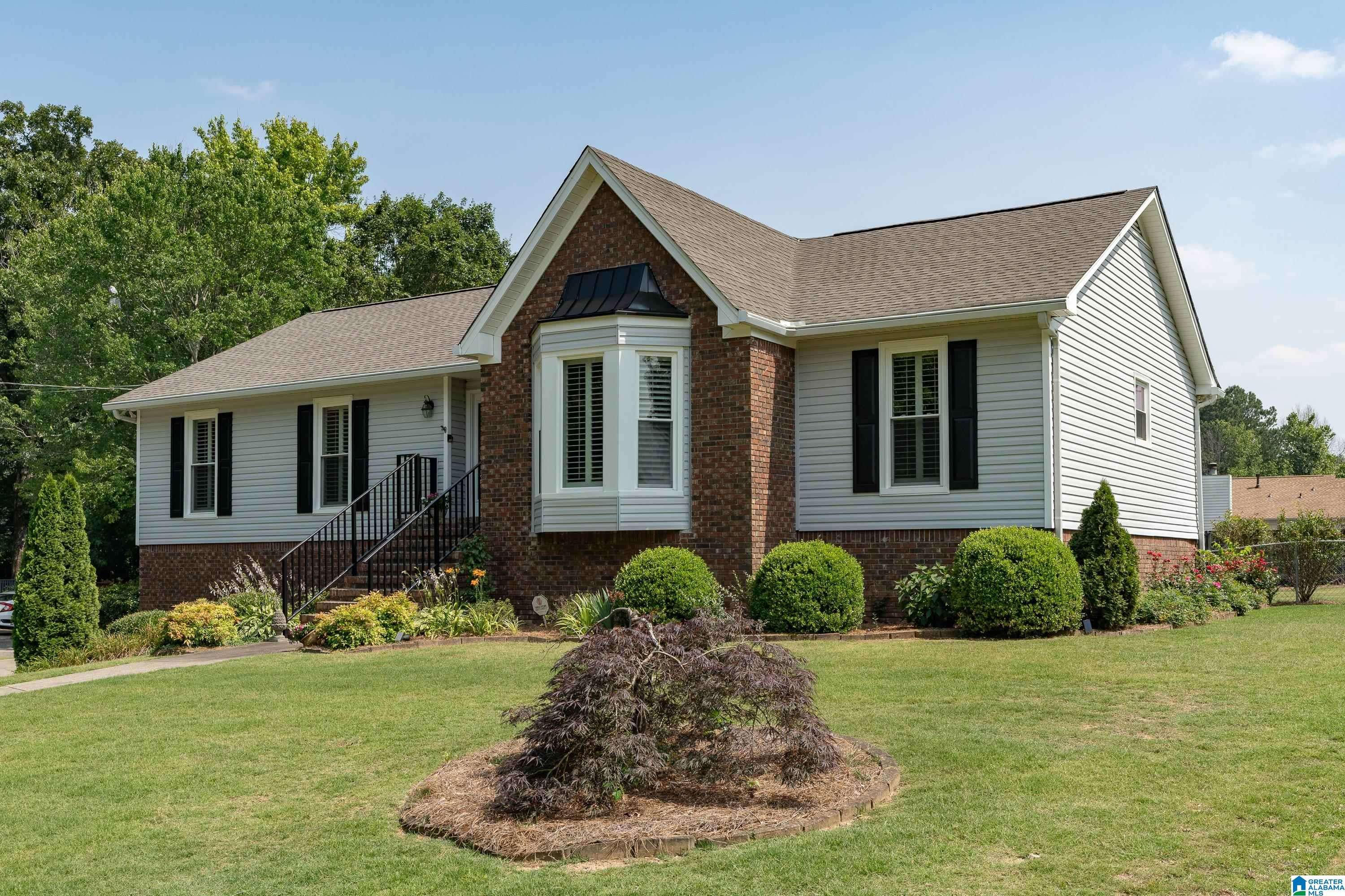 Gardendale, AL 35071,853 RIDGECREST DRIVE
