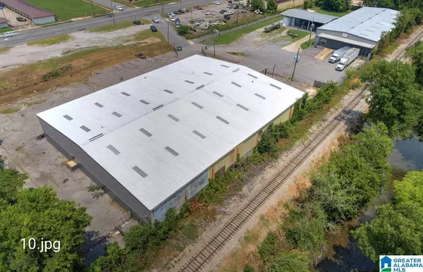 Birmingham, AL 35204,401 3RD AVENUE W