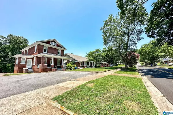 Anniston, AL 36207,2104 LEIGHTON AVENUE