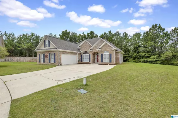 448 WATERFORD COVE TRAIL, Calera, AL 35040