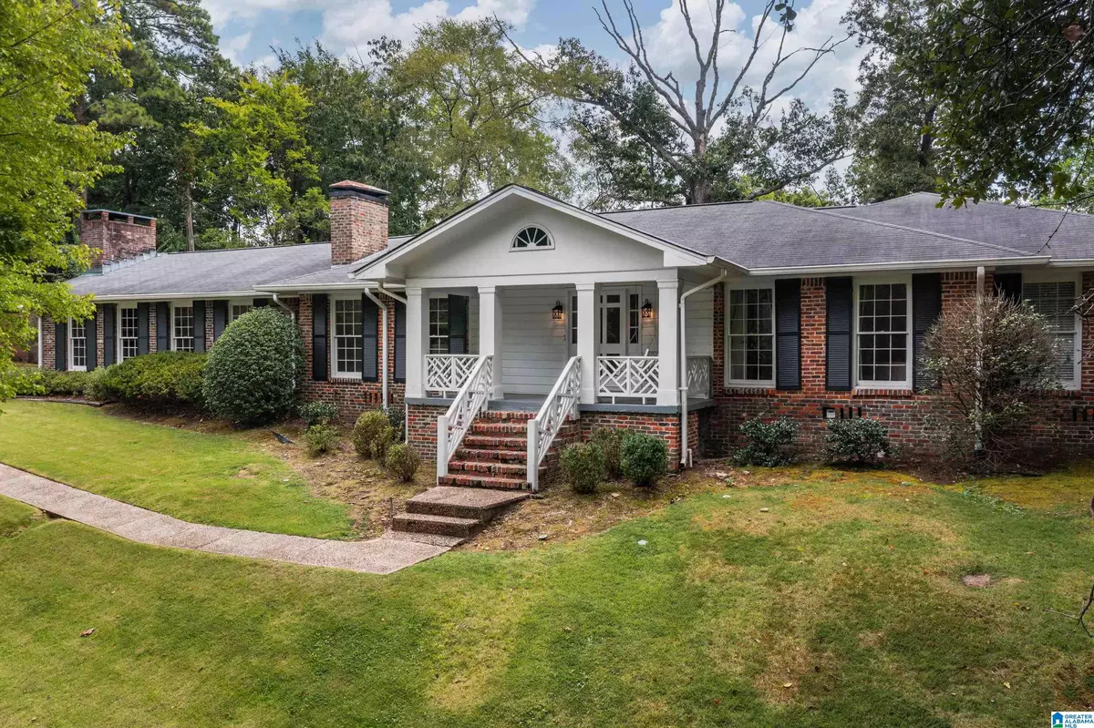 Mountain Brook, AL 35213,3913 FOREST AVENUE