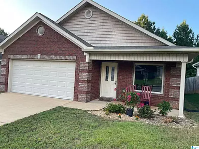 2241 LEGACY PARK LOOP, Tuscaloosa, AL 35404