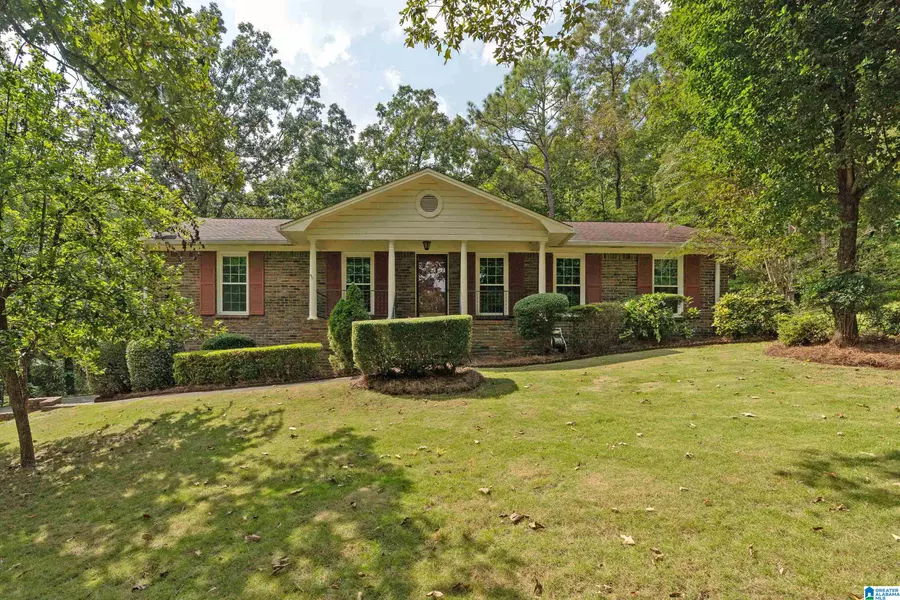 1822 INDIAN HILLS ROAD, Pelham, AL 35124