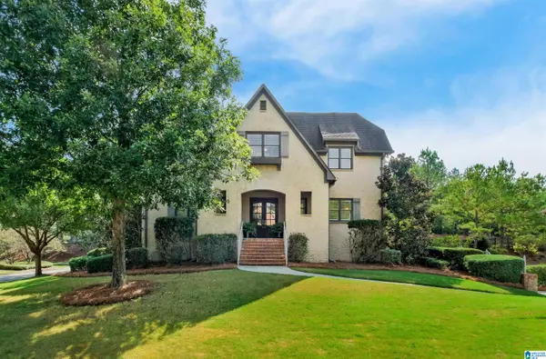 Vestavia Hills, AL 35242,702 HAMPDEN PLACE CIRCLE