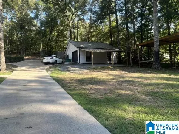 West Blocton, AL 35184,10634 HICKMAN CHAPEL ROAD