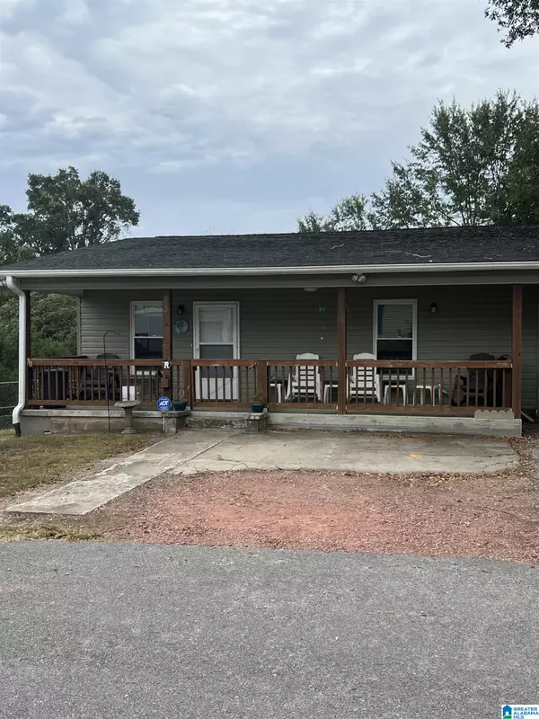 63 7TH AVENUE SE, Graysville, AL 35073