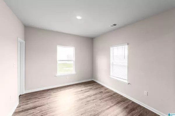 Pinson, AL 35126,6974 REBECCA LANE