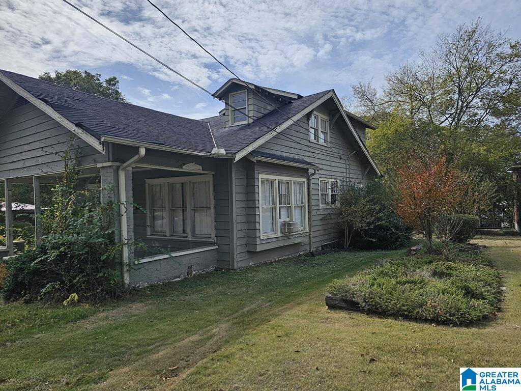 1404 9TH AVENUE, Jasper, AL 35501