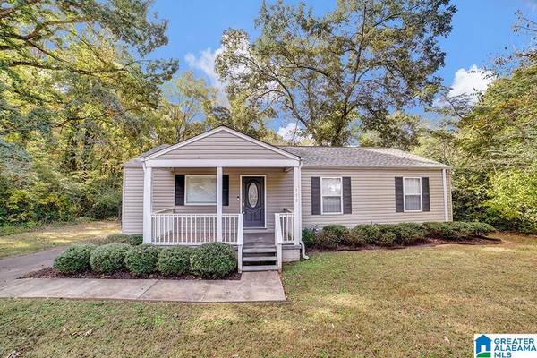 208 SPRING AVENUE,  Birmingham,  AL 35213