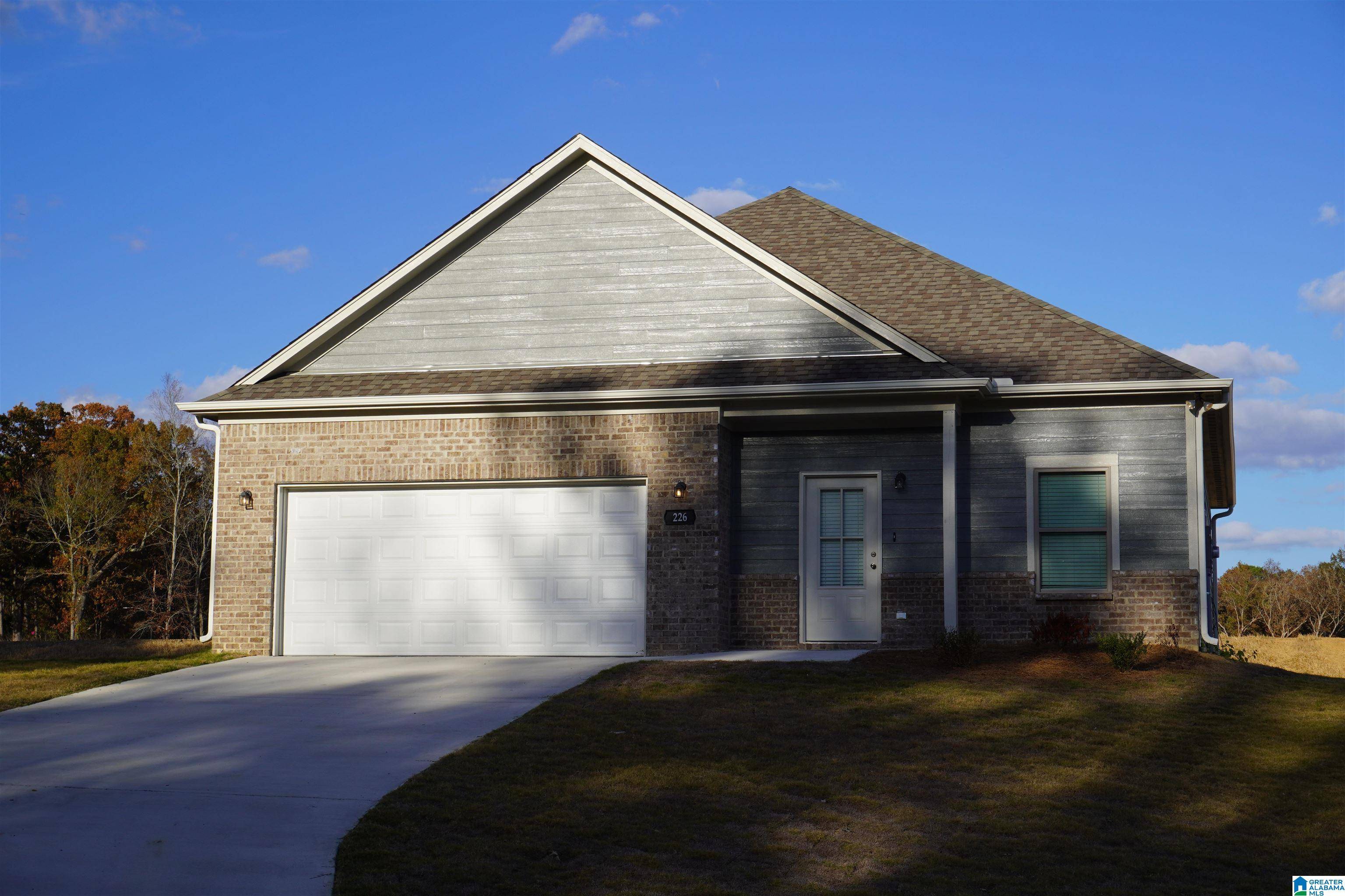 226 KINGS WAY, Jasper, AL 35501