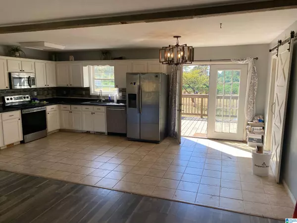 Gadsden, AL 35901,61 ALFREDA DRIVE