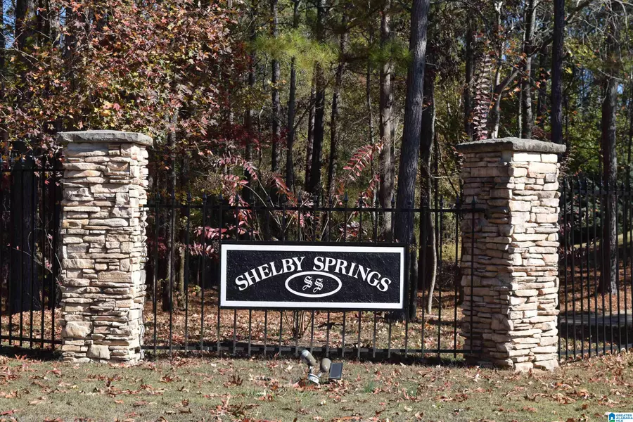 201 LERAY DRIVE #123, Calera, AL 35040